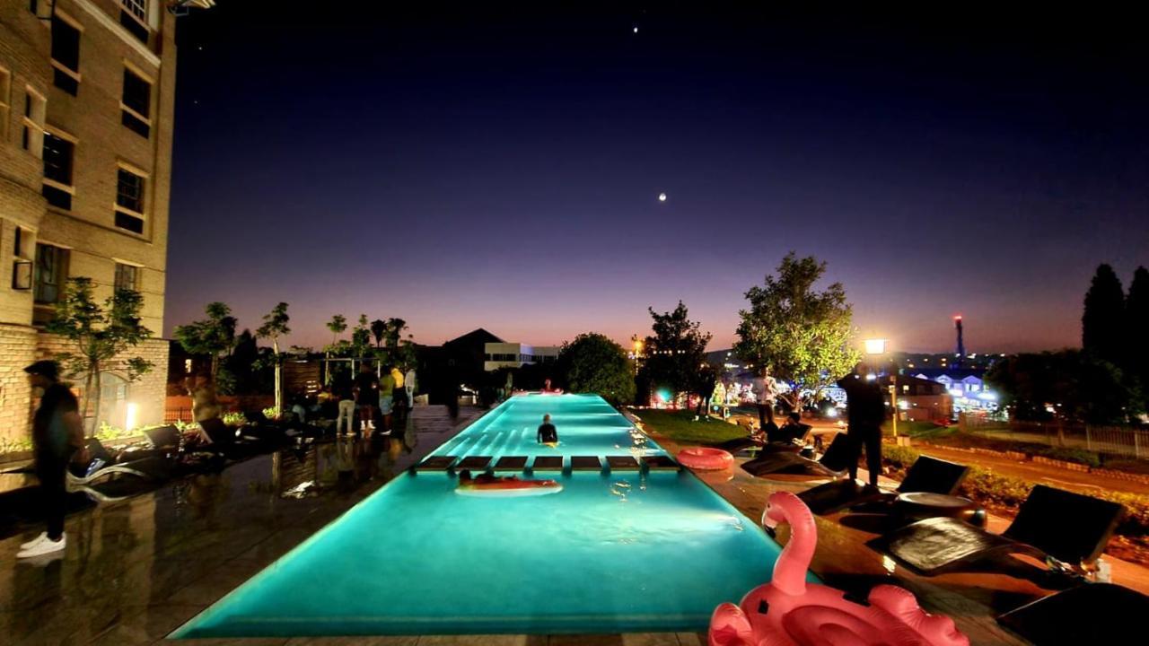 The Archer Aparthotel By Totalstay แซนด์ตัน ภายนอก รูปภาพ